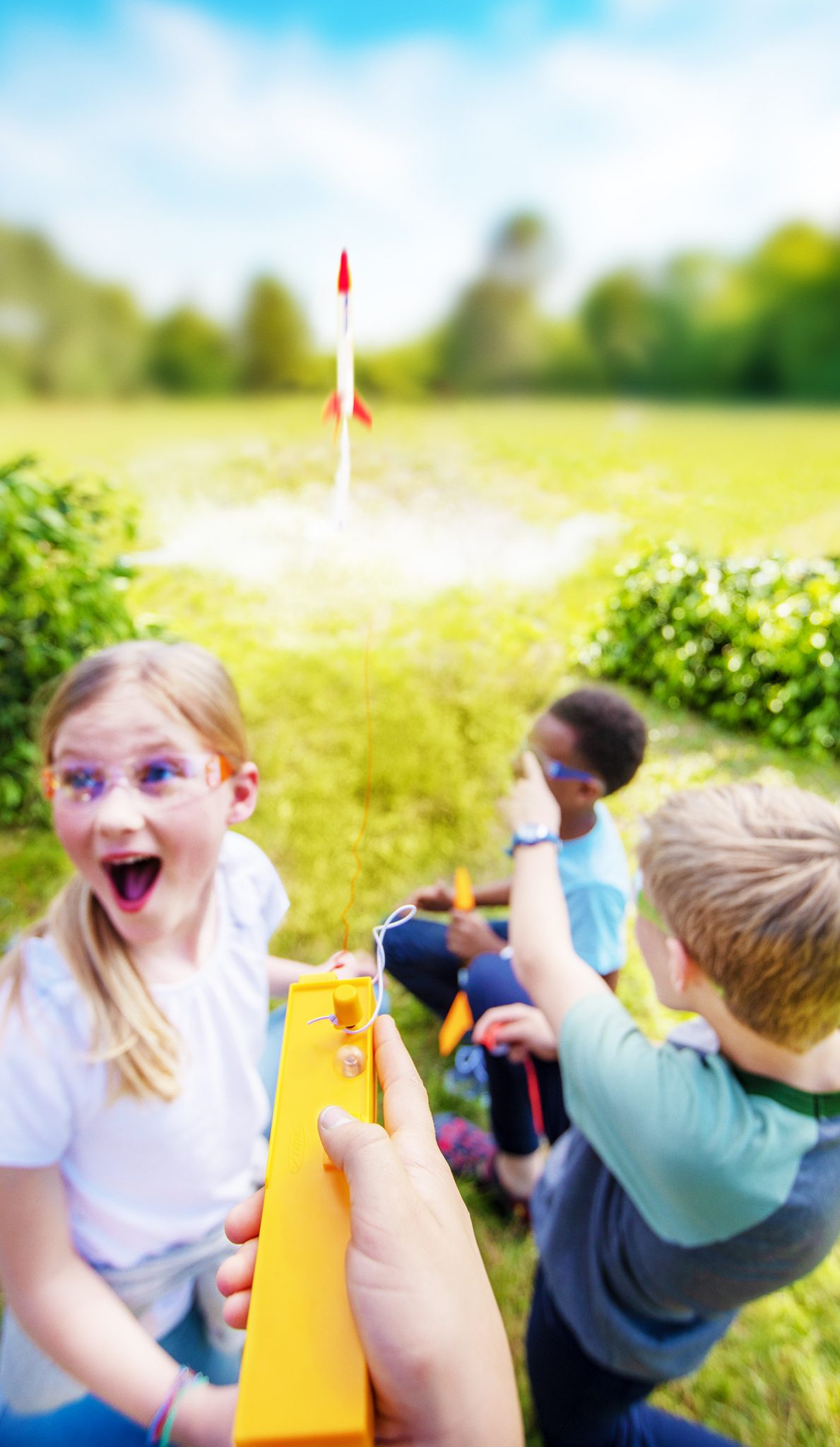Scouts girl boy rockets popcorn